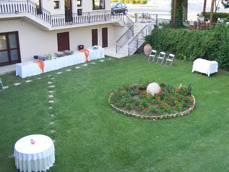 Avaton Hotel Lygourio Exterior photo