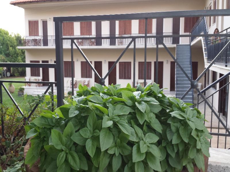 Avaton Hotel Lygourio Exterior photo