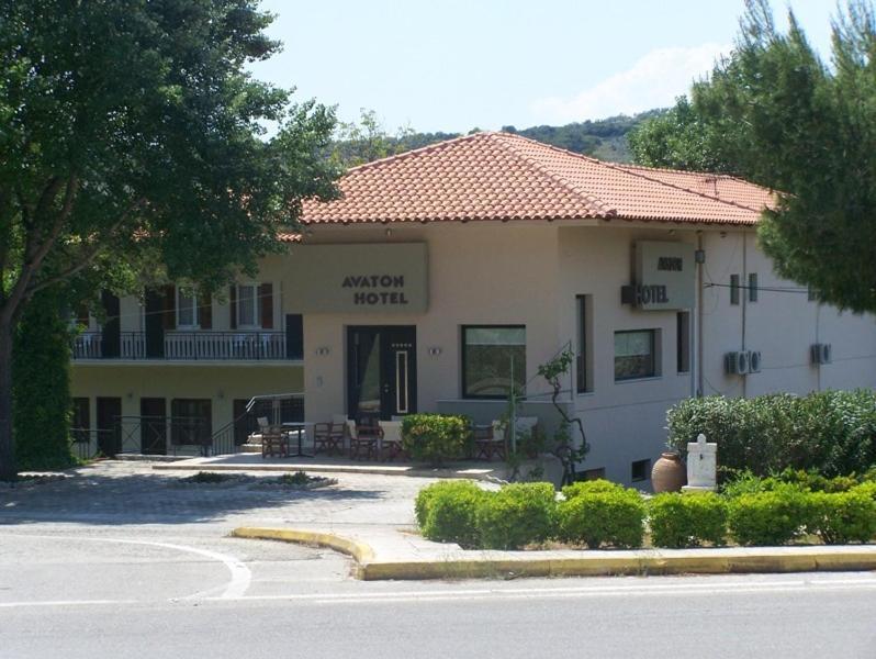 Avaton Hotel Lygourio Exterior photo